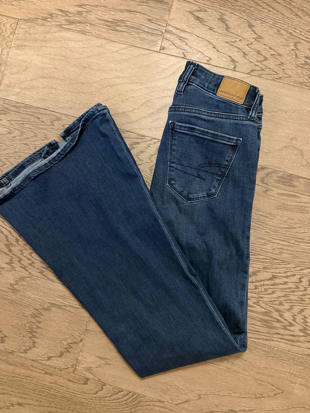 American Eagle Next Level Stretch Front Seam Split Flare Jeans  Sz 0 regular